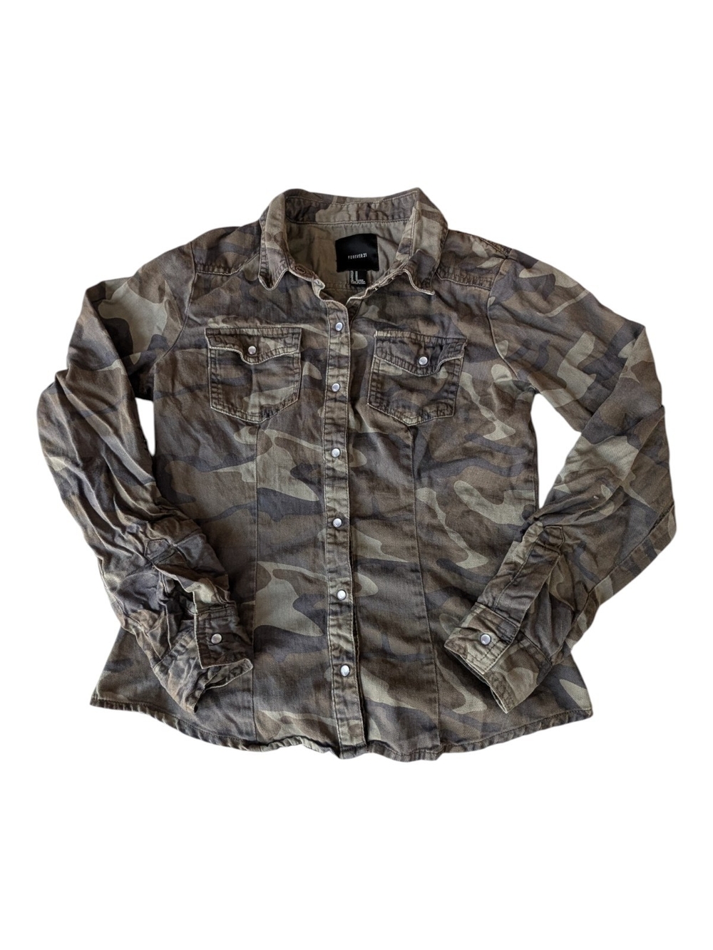 FOREVER 21 Camo Shirt Jacket Shacket Snaps Twill Women’s Small M